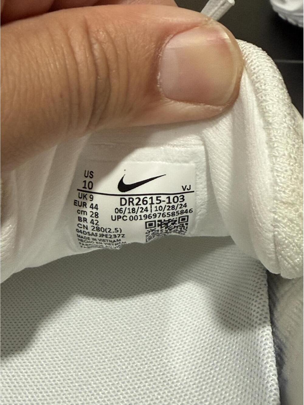 Size 10 - Nike ZoomX Invincible 3 “White Photon Dust” - Picture 6 of 6